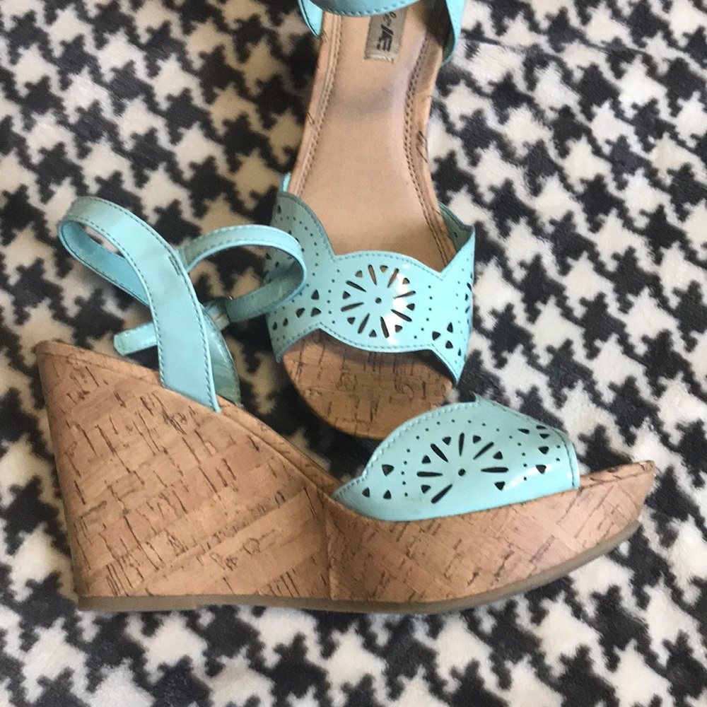 American Eagle Teal wedges
